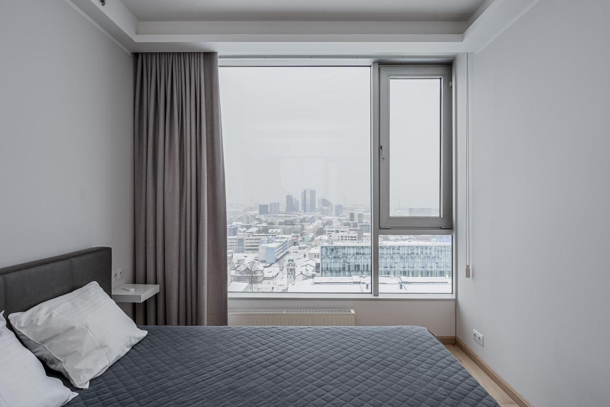 Revalia Fahle Airport Bus-Station Apartments With Best Views Exterior photo